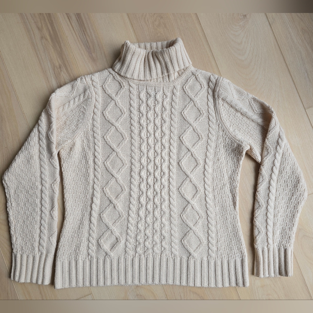 LL Bean Vintage Cozy Cream Cable Knit Turtleneck Sweater Large